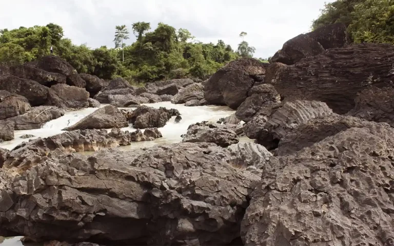 Thác Trinh Nữ – Nét đẹp quyến rũ và kì bí